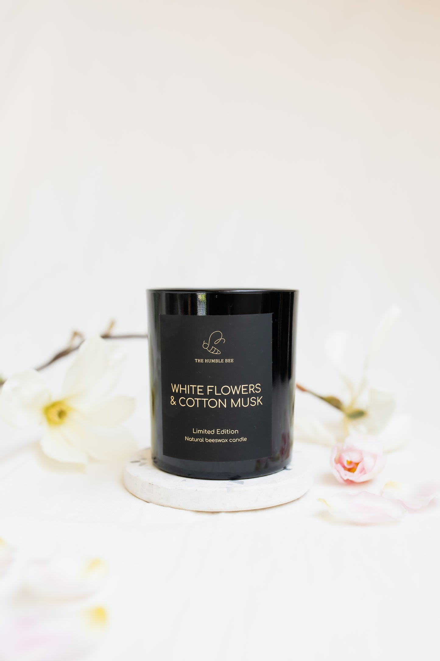 The Humble Bee Limited Edition White flowers & cotton musk